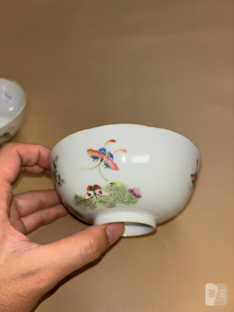 清光绪 粉彩蝶恋花纹碗一组四件 - 图16